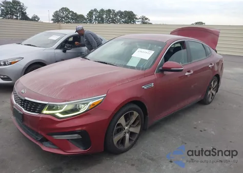 2019 Kia Optima S z USA, uszkodzony, nr VIN 5XXGT4L32KG316875